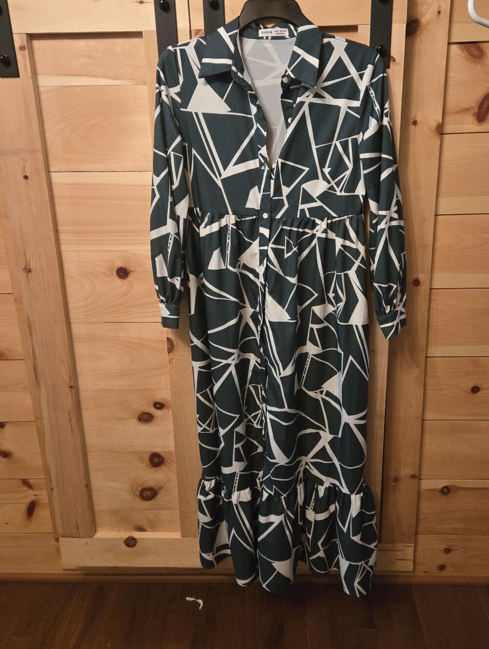 SHEIN Green and White Geometric Long Sleeve Midi Dress